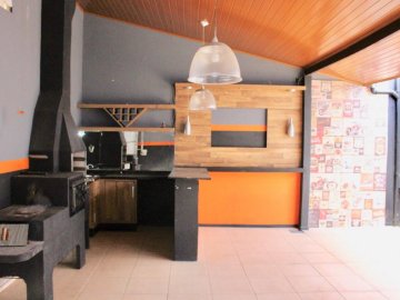 Casa - Venda - Água Verde - Blumenau - SC